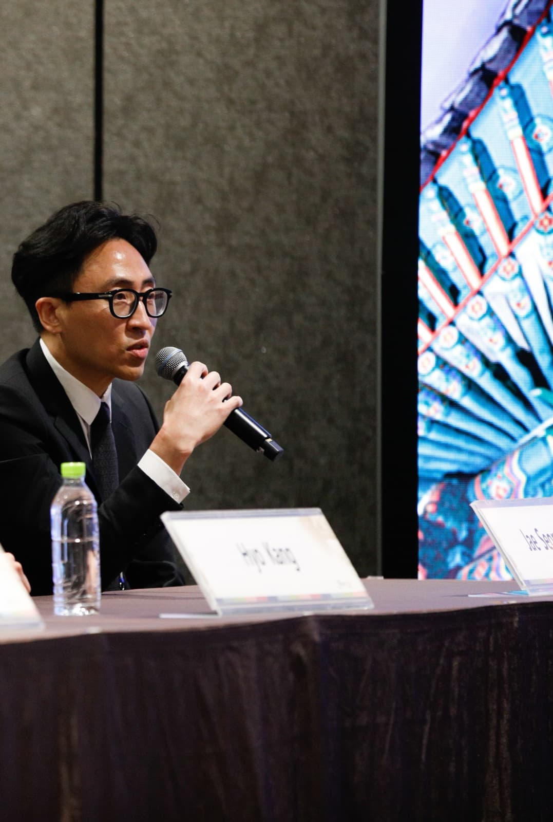 12th KSHRS speaker presentation: related material 5